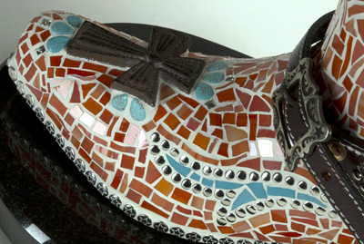 Sedona mosaic sculpture, toe
